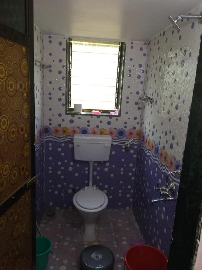 Gulmohar Cottages - Home Stay In Alībāg Eksteriør bilde
