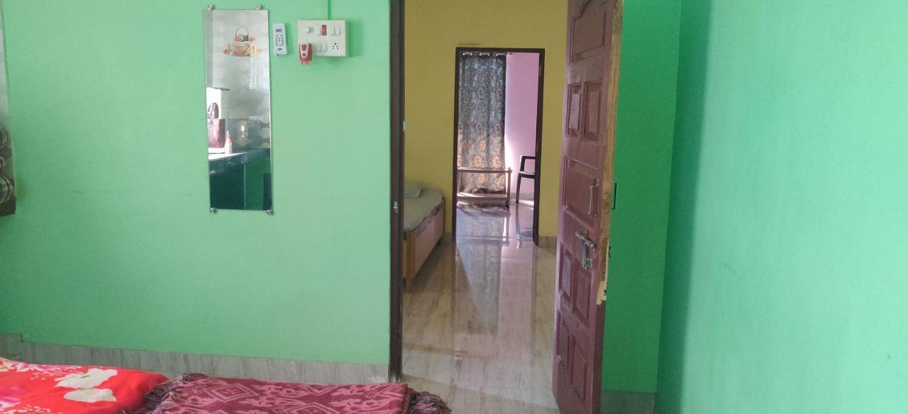 Gulmohar Cottages - Home Stay In Alībāg Eksteriør bilde